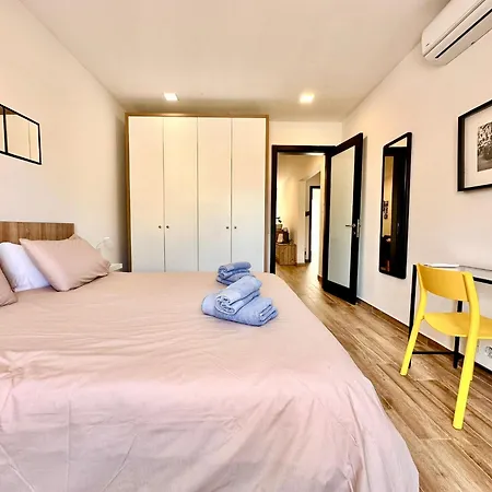 Charming Retreat Off The Sea Front Apartment Gzira