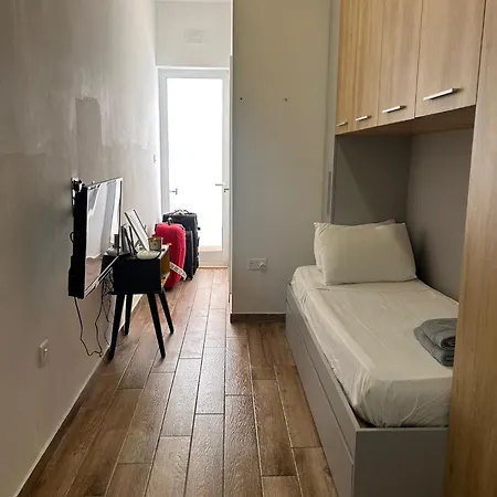 Daire Charming Retreat Off The Sea Front Gzira