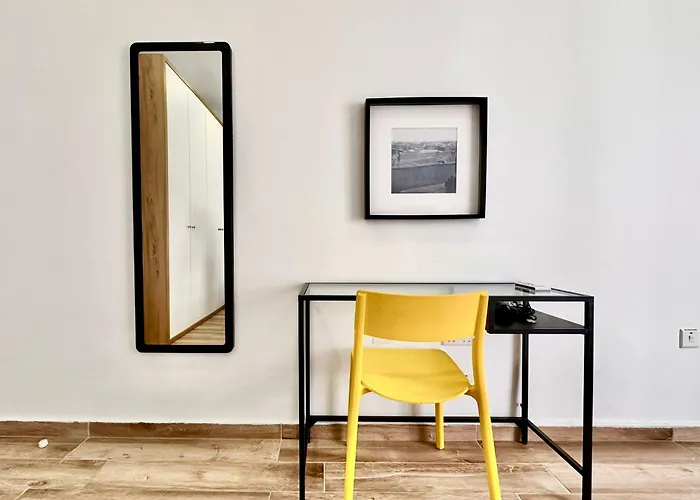 Apartman Charming Retreat Off The Sea Front Gżira